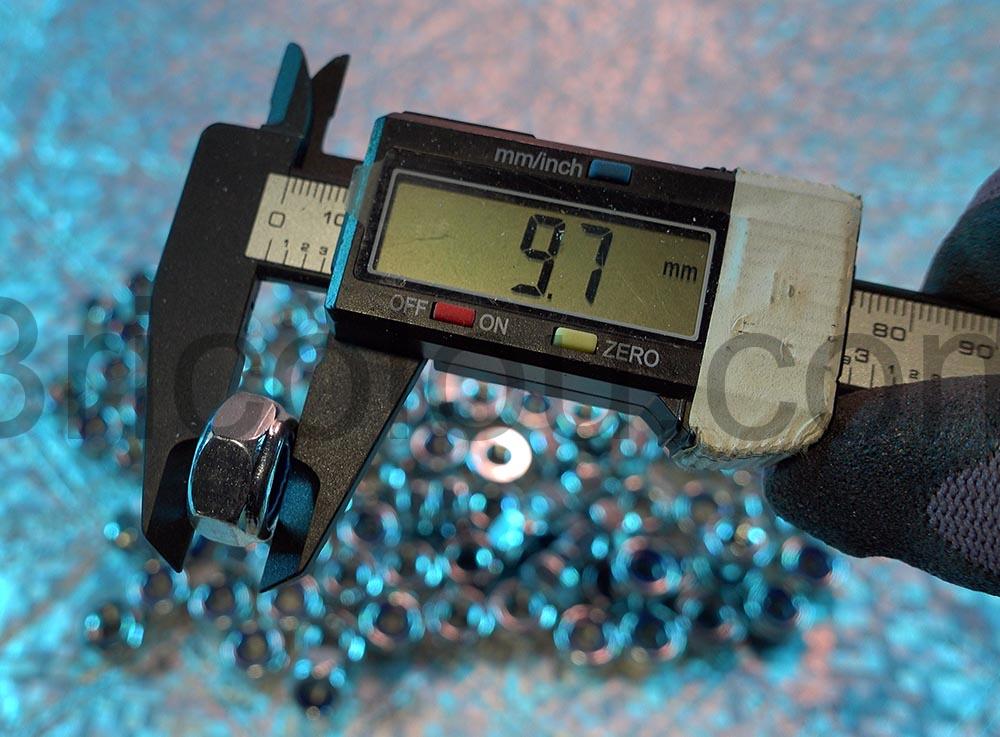 Boulon M10 Auto Freine DIN 985 Ecrou blocag cage Acier Rebadis epaisseur Boulon M10 Auto-Freiné DIN 985 Écrou blocag cage Acier Rebadis épaisseur