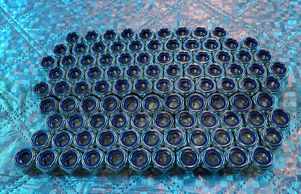 Boulon M10 Auto Freine DIN 985 Ecrou blocag cage Acier Rebadis vis Boulon M10 Auto-Freiné DIN 985 Écrou blocag cage Acier Rebadis vis