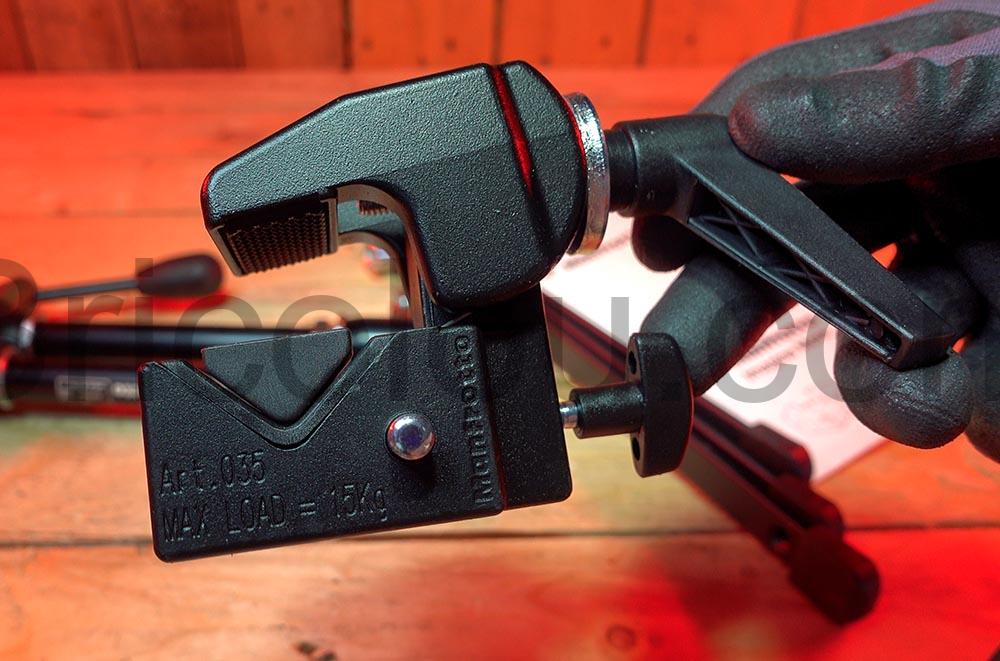 Manfrotto Magic Arm Bras magique 143 035 Super Clamp 003 Trepied 15Kg Manfrotto Magic Arm Bras magique 143 035 Super Clamp 003 Trépied 15Kg