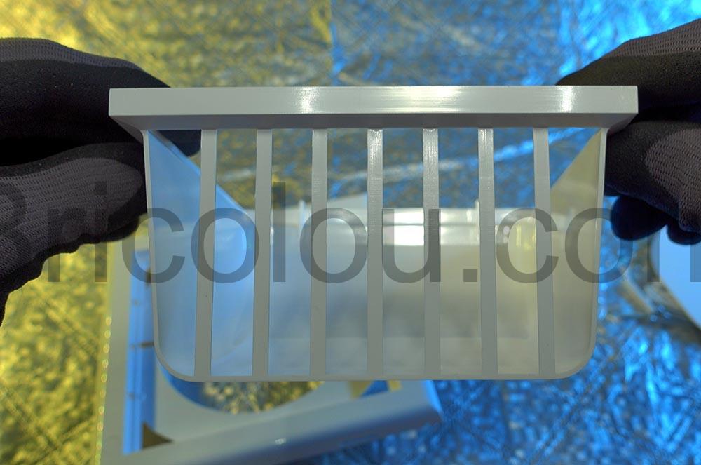 Bouche aeration VMC Aerateur grille ventilation Awenta extracteur dair bas Bouche aération VMC Aerateur grille ventilation Awenta extracteur d'air bas