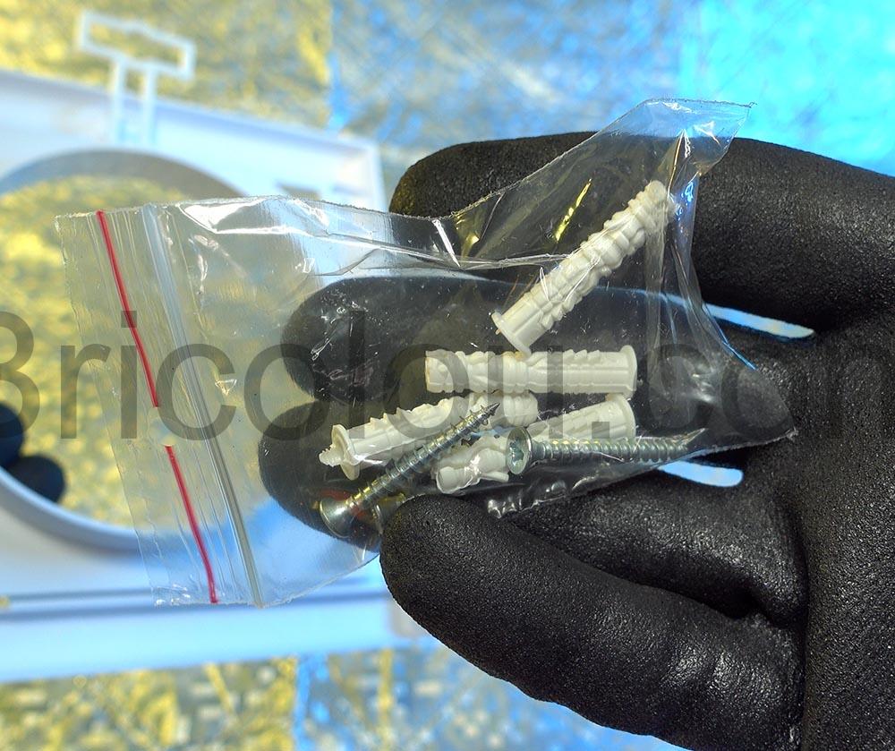 Bouche aeration VMC Aerateur grille ventilation Awenta extracteur dair vis cheville Bouche aération VMC Aerateur grille ventilation Awenta extracteur d'air vis cheville