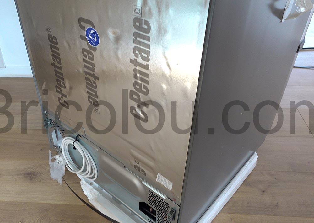 Frigo Bosch KGN39AIBT congelateur combine refrigerateur basse consommation dos Frigo Bosch KGN39AIBT congelateur combine refrigerateur basse consommation dos