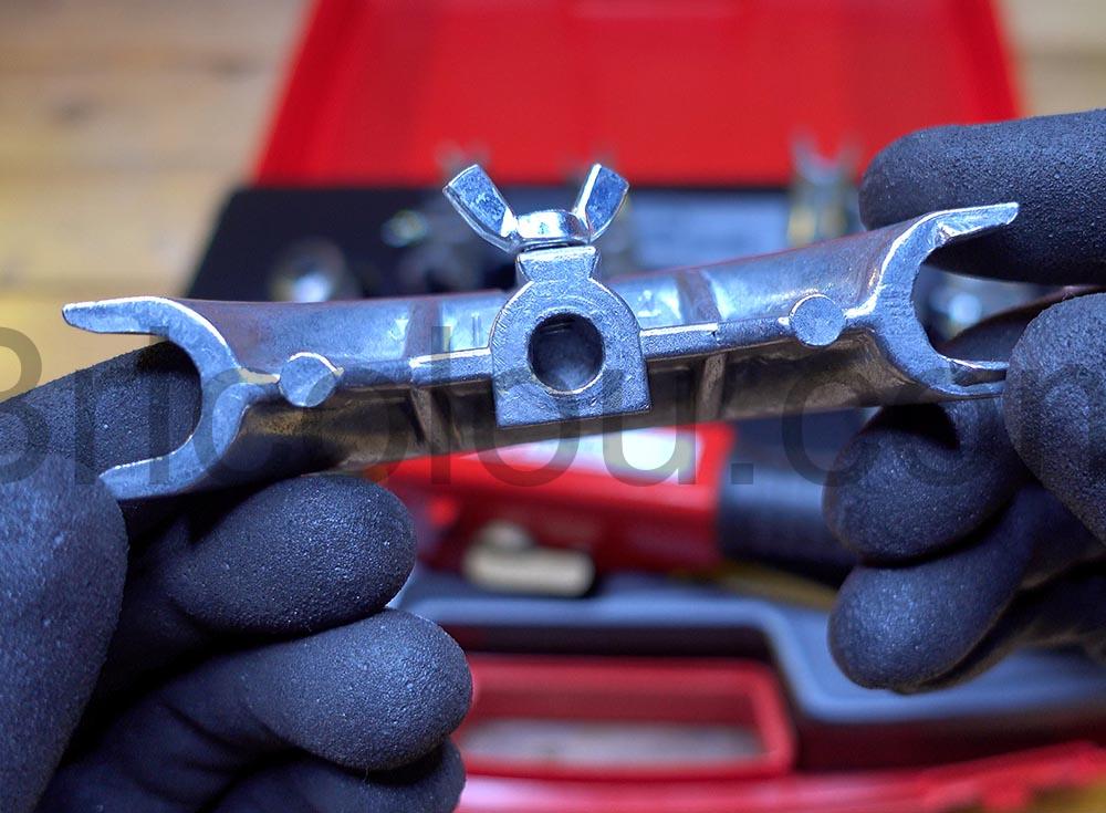 KS TOOLS Cintreuse tube cuivre arbalete guide KS TOOLS Cintreuse tube cuivre arbalète guide