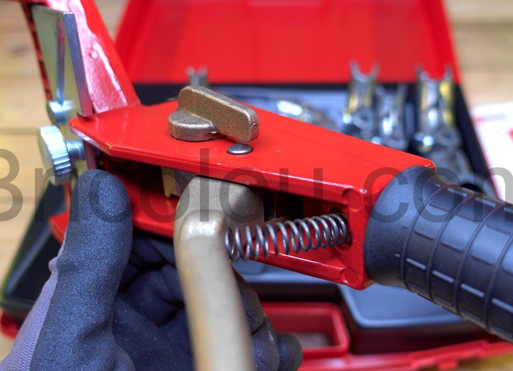 KS TOOLS Cintreuse tube cuivre arbalete ressort KS TOOLS Cintreuse tube cuivre arbalète ressort