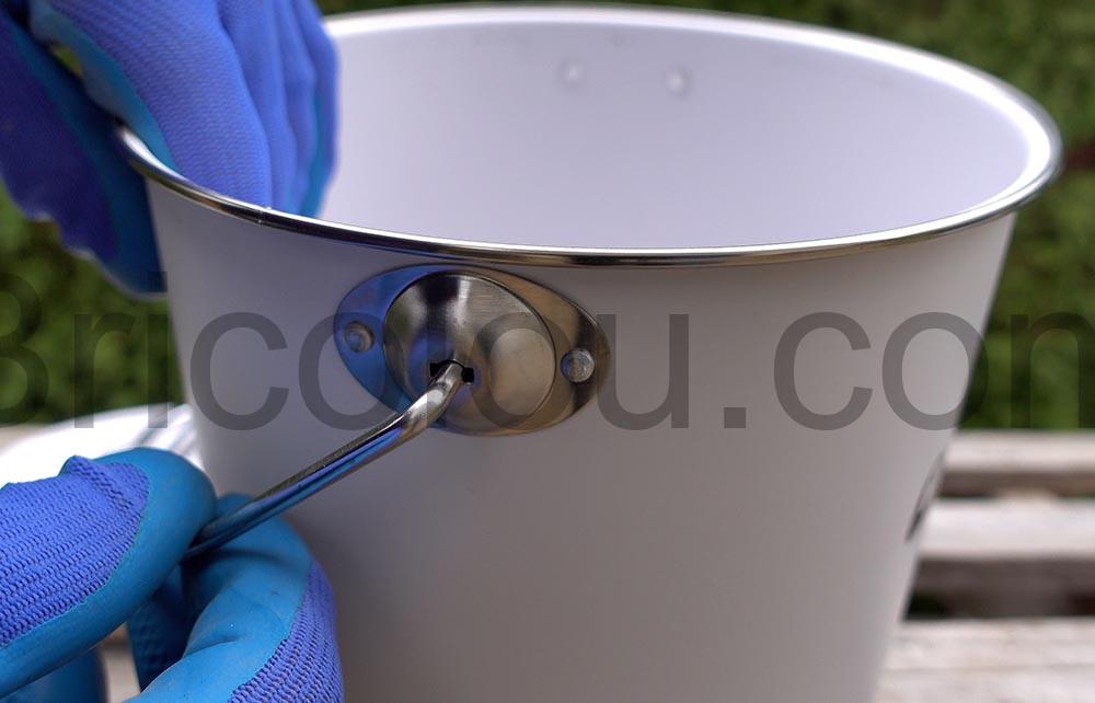 Poubelle Compost Cuisine Bac 3L Acier Inoxydable chrome filtres Charbon My little Lily attache Poubelle Compost Cuisine Bac 3L Acier Inoxydable chromé filtres Charbon My little Lily attache