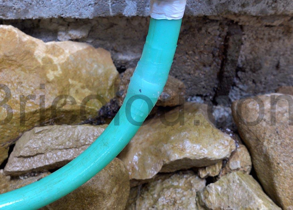 tesa 56064 Ruban reparation auto amalgamant transparent tuyau fuite tesa 56064 Ruban réparation auto-amalgamant transparent tuyau fuite