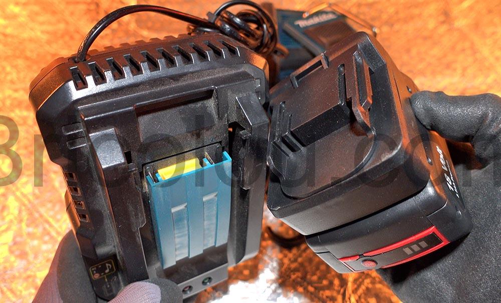 Adaptateur batterie convertisseur d Bosch 18V BAT Makita 18VBL18 pas possible de charger Adaptateur batterie convertisseur d Bosch 18V BAT Makita 18VBL18 pas possible de charger