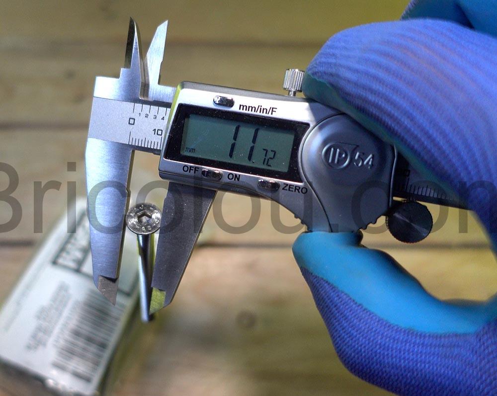 Boulons M6 x 80 Vis tete fraisee six pans Allen creux ISK acier inoxydable diametre Boulons M6 x 80 Vis tête fraisée six pans Allen creux (ISK) acier inoxydable diametre