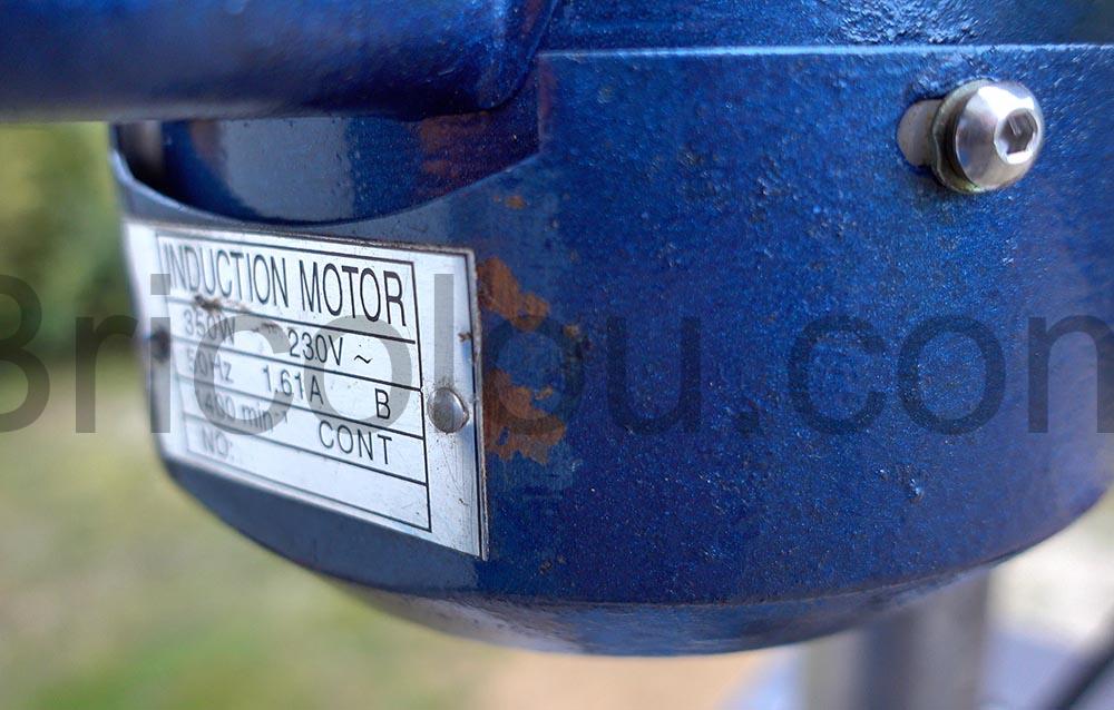 HAMMERITE peinture Laque protection metal Bleu fonce martele antirouille difference HAMMERITE peinture Laque protection métal Bleu foncé martelé antirouille difference