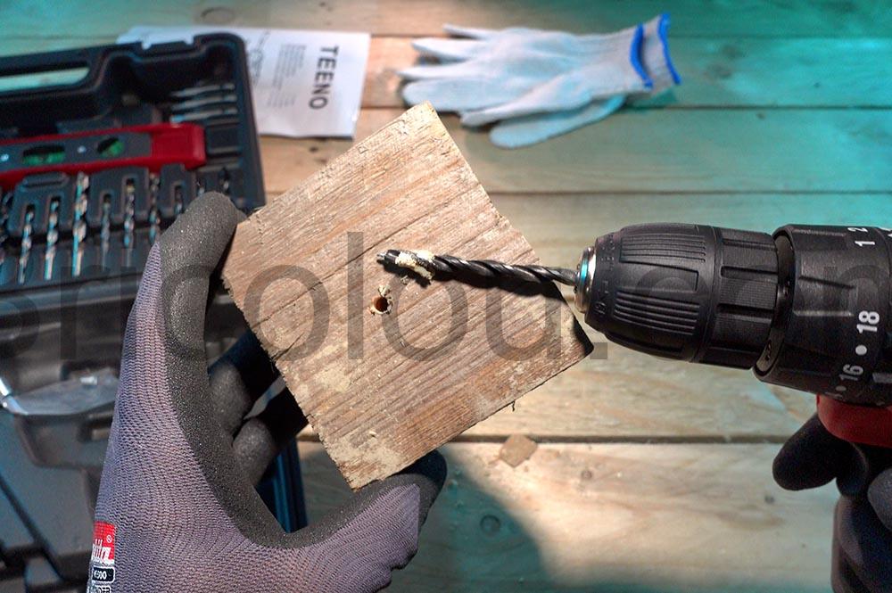 Perceuse Visseuse Percussion Sans Fil batterie 21V TEENO trou bois Perceuse Visseuse Percussion Sans Fil batterie 21V TEENO trou bois