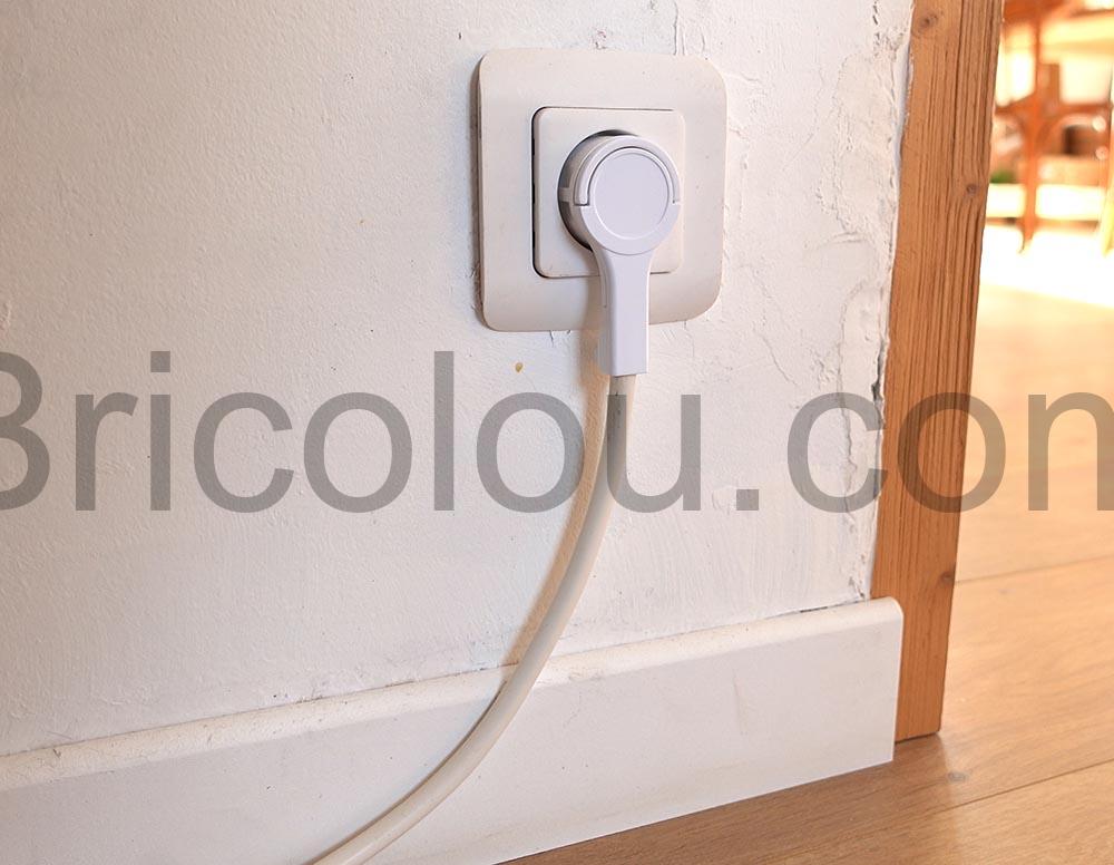 Zenitech Prise Fiche electrique male extra plate 16A aspect Zenitech Prise Fiche électrique mâle extra plate 16A aspect