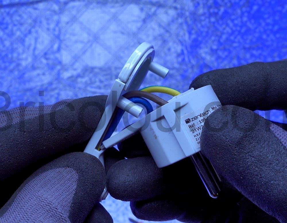 Zenitech Prise Fiche electrique male extra plate 16A broyage Zenitech Prise Fiche électrique mâle extra plate 16A broyage