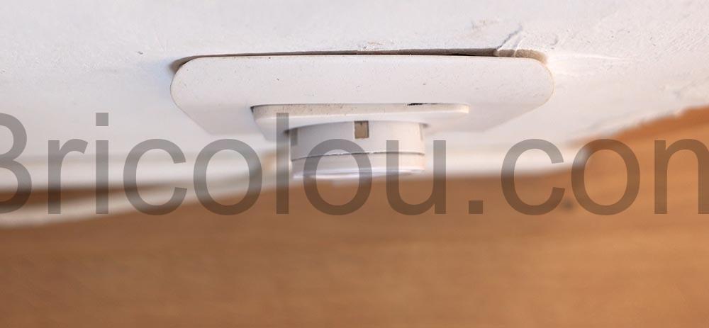 Zenitech Prise Fiche electrique male extra plate 16A dessus Zenitech Prise Fiche électrique mâle extra plate 16A dessus