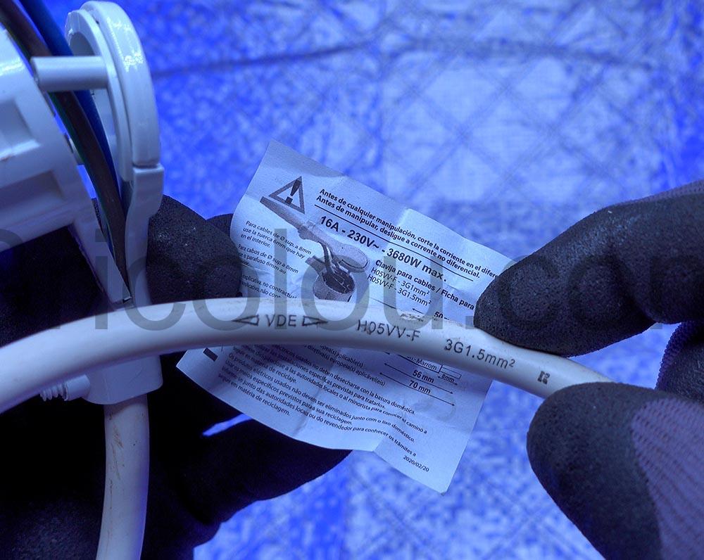 Zenitech Prise Fiche electrique male extra plate 16A documentation Zenitech Prise Fiche électrique mâle extra plate 16A documentation