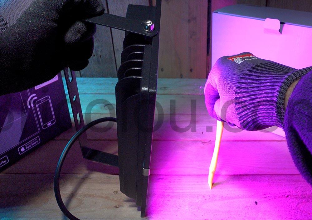 Projecteur Couleur Wash Flood LED RGB HEKEE 80W Bluetooth etanche ombre Projecteur Couleur Wash Flood LED RGB HEKEE 80W Bluetooth étanche ombre