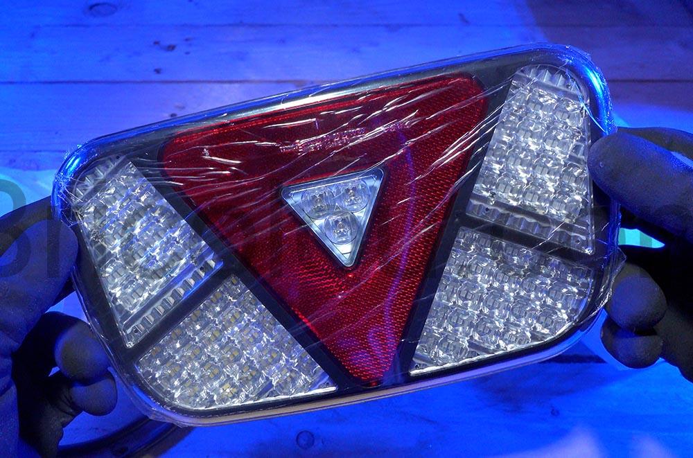 AOHEWEI feux remorque 12V 24V LED etanche anti brouillard recul lumineux triangle AOHEWEI feux remorque 12V 24V LED étanche anti-brouillard recul lumineux triangle