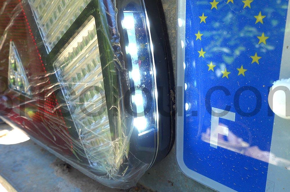 AOHEWEI feux remorque 12V 24V LED etanche anti brouillard recul lumineux. plaque AOHEWEI feux remorque 12V 24V LED étanche anti-brouillard recul lumineux. plaque