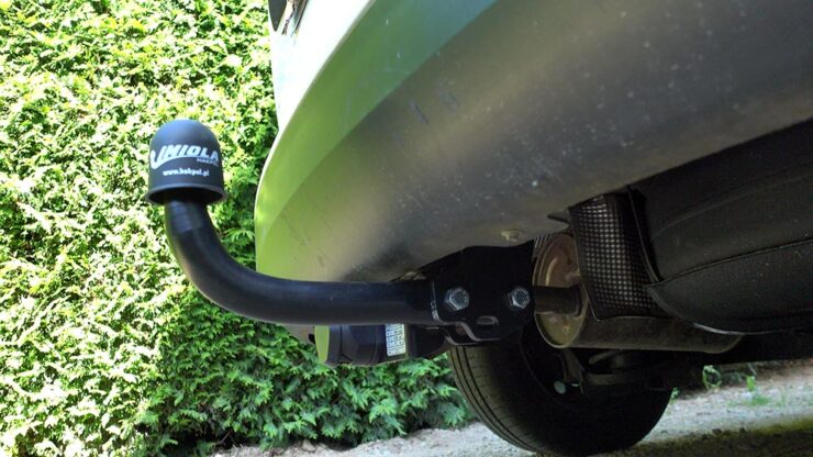 Comment monter un attelage remorque sur Dacia Lodgy GPLL pas a pas Comment monter un attelage remorque sur Dacia (Lodgy GPLL) pas à pas