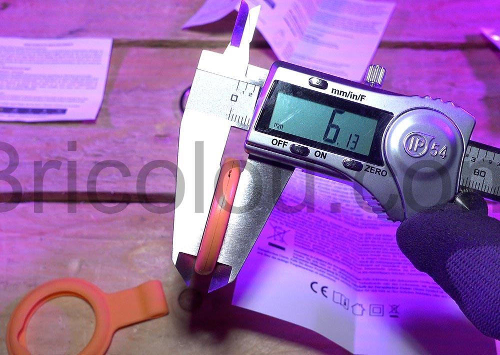 Qoosea Localisateur objet Bluetooth epaisseur Qoosea Localisateur objet Bluetooth épaisseur