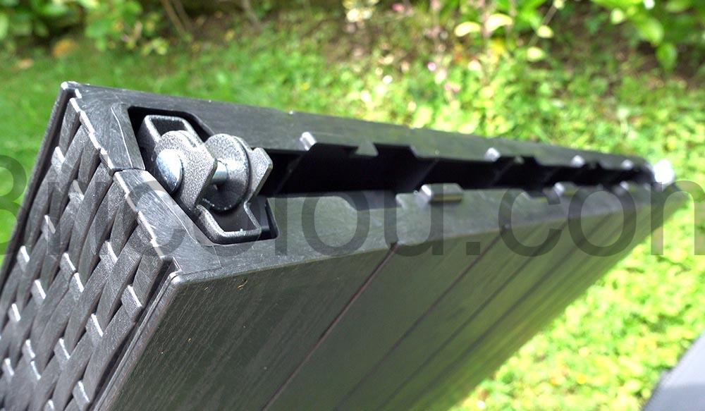 Table appoint pliante plastique IZTOSS banc pliable vide grenier jardin plie Table appoint pliante plastique IZTOSS banc pliable vide grenier jardin plié