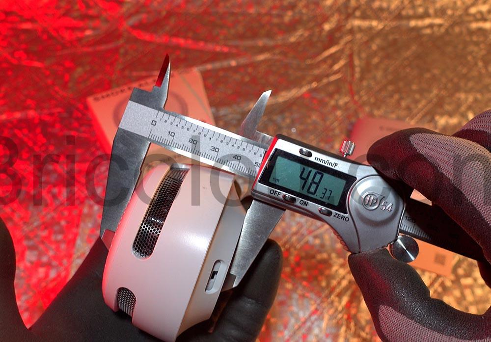 X Sense Mini Detecteur Incendie Fumee 10 Ans XS01 epaisseur X-Sense Mini Détecteur Incendie Fumée 10 Ans XS01 épaisseur