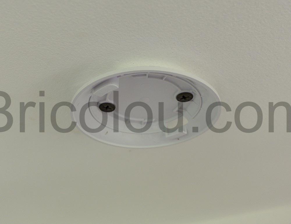 X Sense Mini Detecteur Incendie Fumee 10 Ans XS01 X-Sense Mini Détecteur Incendie Fumée 10 Ans XS01 fixation