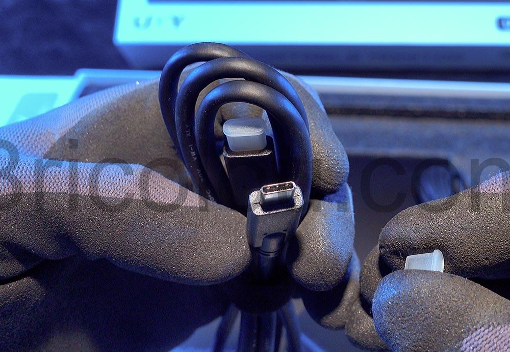 16.1 Moniteur externe UYY FHD 1080p IPS USB C 16.1 Moniteur externe UYY FHD 1080p IPS USB-C