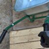 Assemblage Brouette 100L jardinage AIRAJ poignée