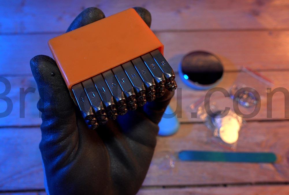 Kotsy Kit marteau poincon lettre a frapper cote Kotsy Kit marteau poinçon lettre à frapper coté