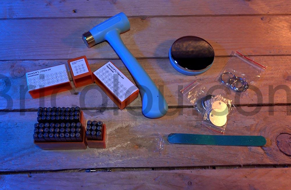 Kotsy Kit marteau poincon lettre a frapper Kotsy Kit marteau poinçon lettre à frapper