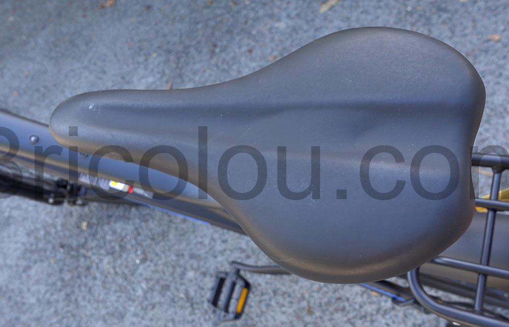 HITWAY Velo Assistance electrique 36V 11.2Ah 250W Shimano 21 Vitesses 26 pouces selle HITWAY Vélo Assistance électrique 36V 11.2Ah 250W Shimano 21 Vitesses 26 pouces selle