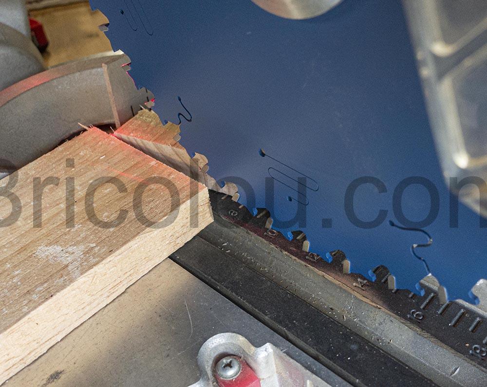 Bosch 2608644056 Lame de scie circulaire expert bois 210 decoupe Bosch 2608644056 Lame de scie circulaire expert bois 210 découpe