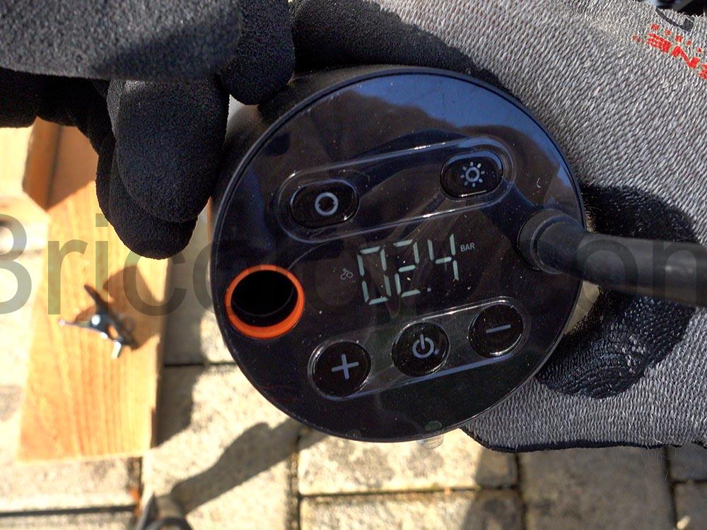 Gonfleur Electrique Sans Fil Pneus Voiture Compresseur Pompe Velo Moto RABBITXOCO bar psi Gonfleur Électrique Sans Fil Pneus Voiture Compresseur Pompe Vélo Moto RABBITXOCO bar psi