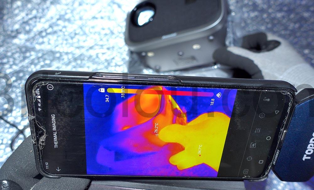 videoprojecteur Jimveo E18 FHD 1080P WiFi6 Bluetooth multi position thermal videoprojecteur Jimveo E18 FHD 1080P WiFi6 Bluetooth multi position thermal