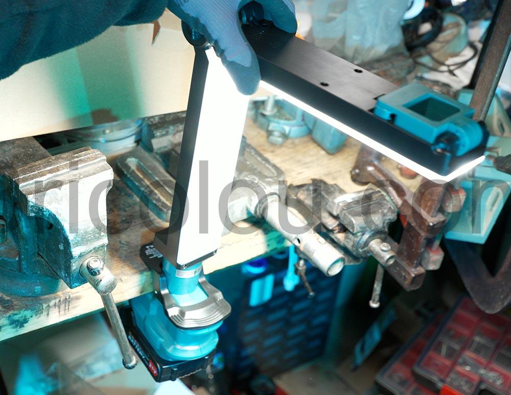 Hipoke compatible Makita lampe LED travail cobra depliable 18V 21V Atelier clip Hipoke compatible Makita lampe LED travail cobra dépliable 18V 21V Atelier clip