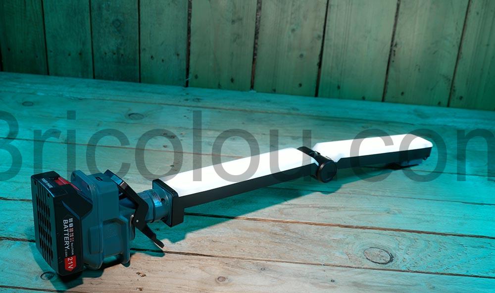 Hipoke compatible Makita lampe LED travail cobra depliable 18V 21V Atelier long Hipoke compatible Makita lampe LED travail cobra dépliable 18V 21V Atelier long