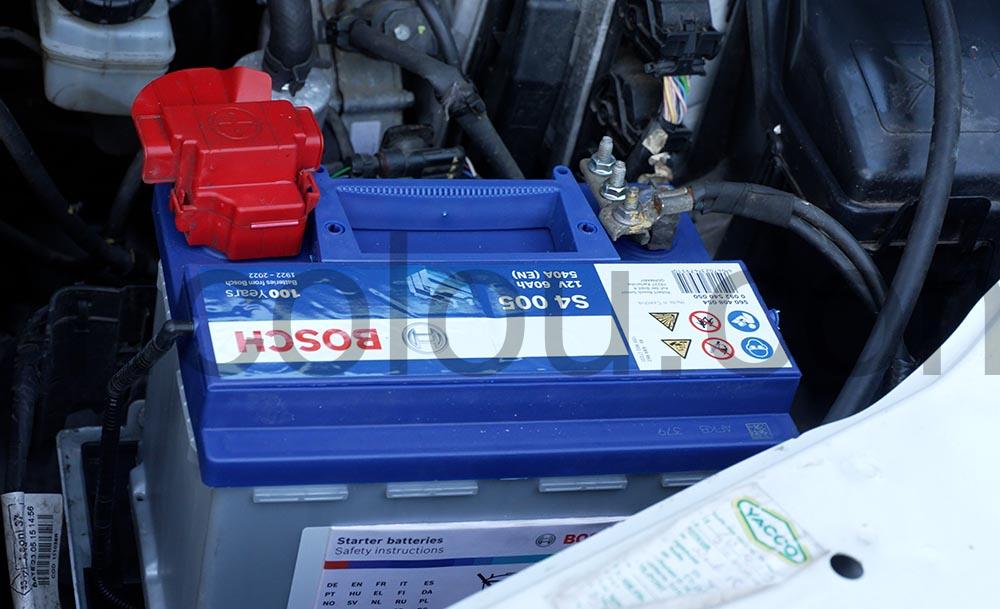 batterie Auto Dacia Lodgy Bosch S4005 60Ah 540A Plomb Acide Installee batterie Auto Dacia Lodgy Bosch S4005 60Ah 540A Plomb-Acide Installée
