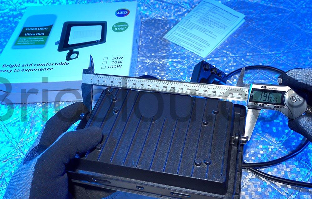 Projecteur LED detection mouvement exterieur largeur Projecteur LED détection mouvement extérieur largeur