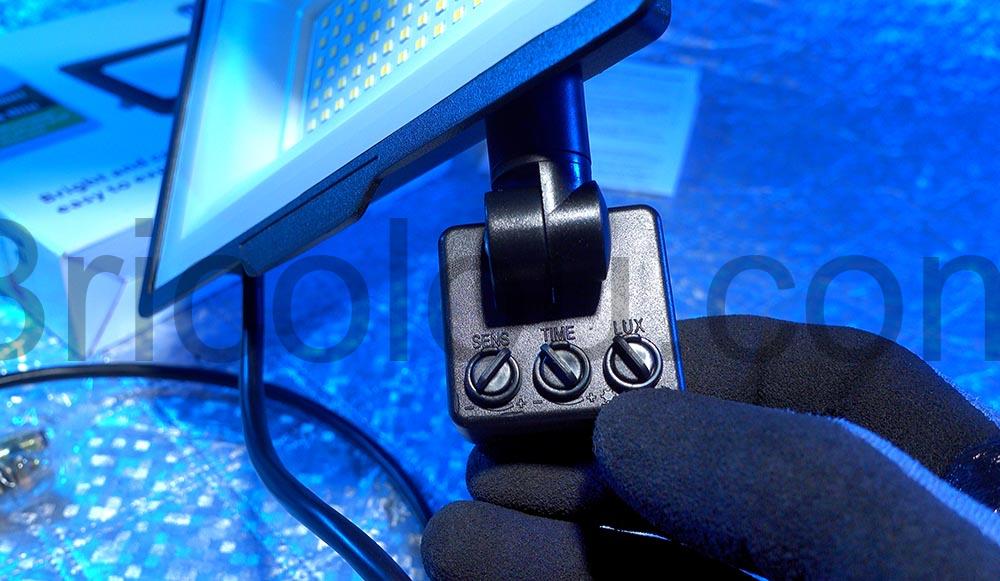 Projecteur LED detection mouvement exterieur reglage Projecteur LED détection mouvement extérieur reglage