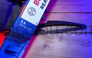 Comment changer balais essuie glace arriere Dacia Lodgy 290 mm