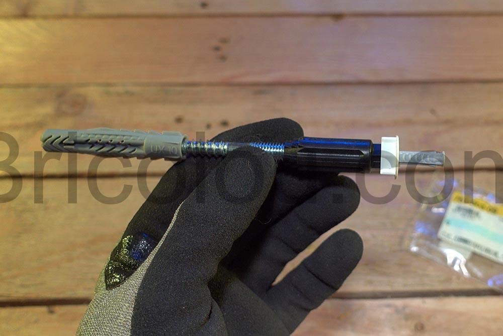 Comment fixer un objet lourd dans lisolation exterieure Fischer Thermax mur Comment fixer un objet lourd dans l'isolation extérieure Fischer Thermax mur