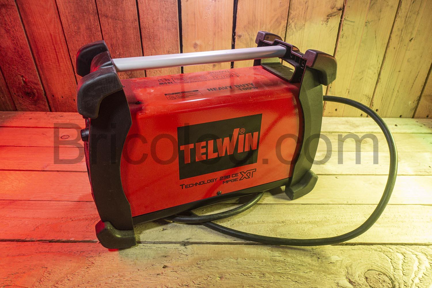 Telwin TECHNOLOGY 238 CEMPGE XT 230V poste souder MMA TIG cote Telwin TECHNOLOGY 238 CEMPGE XT 230V poste souder MMA TIG coté