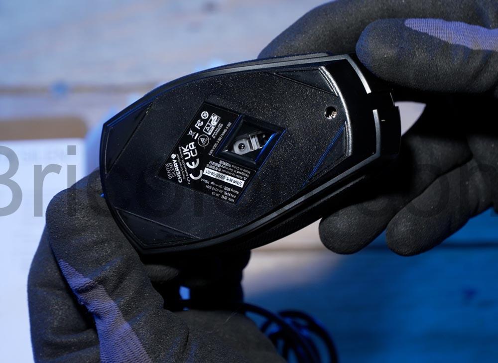 CHERRY GENTIX SILENT souris filaire silencieuse ambidextre dessous CHERRY GENTIX SILENT souris filaire silencieuse ambidextre dessous