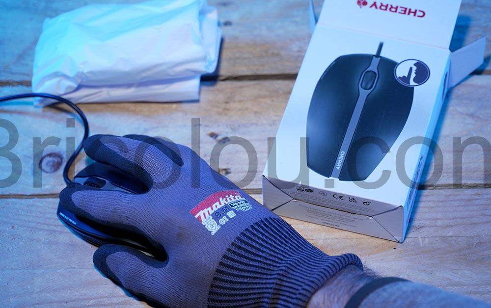 CHERRY GENTIX SILENT souris filaire silencieuse ambidextre main CHERRY GENTIX SILENT souris filaire silencieuse ambidextre main