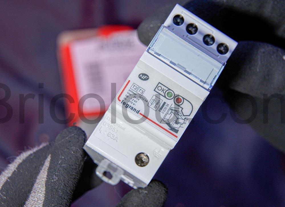 Legrand parafoudre 003951E T2T3 12kA solaire Legrand parafoudre 003951E T2+T3 12kA solaire