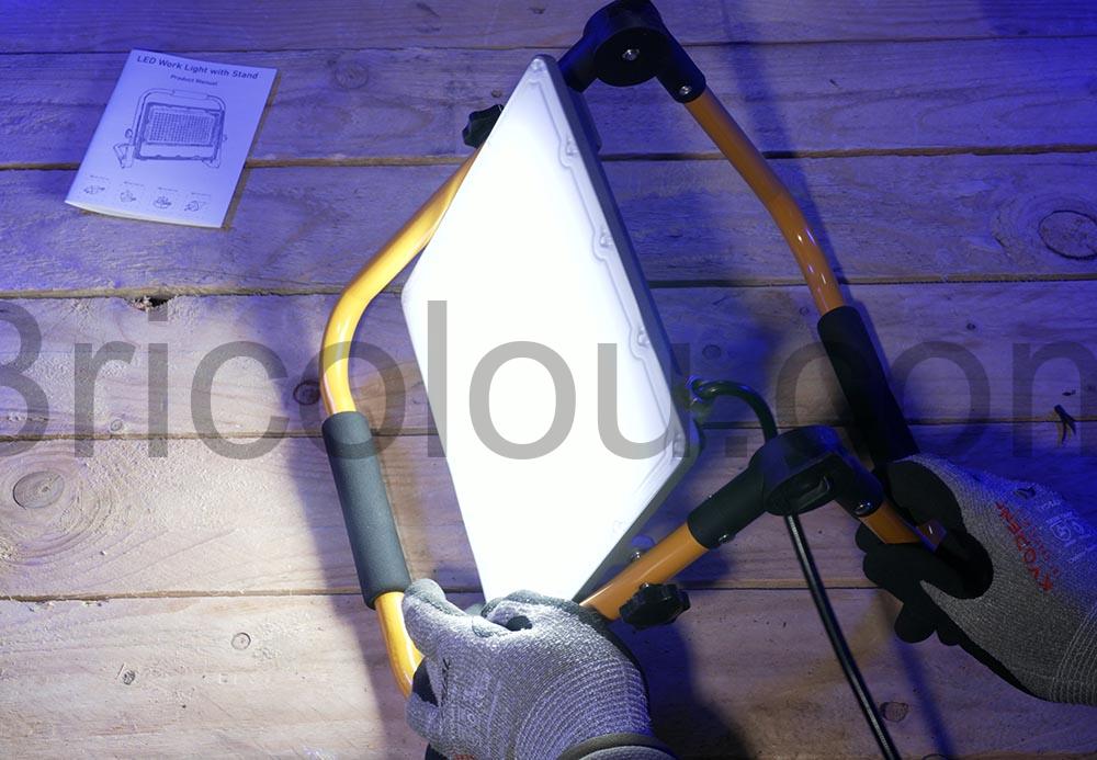 OUSIDE Projecteur LED Chantier Puissant 150W IP66 6500K faisceau OUSIDE Projecteur LED Chantier Puissant 150W IP66 6500K faisceau