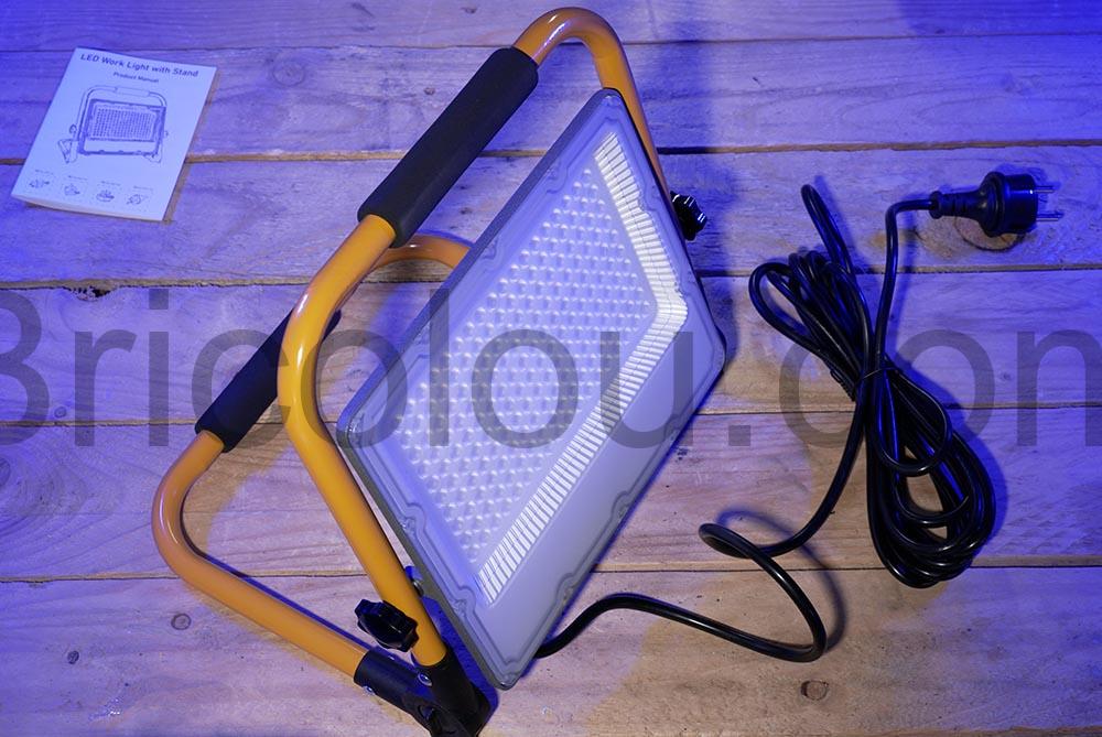OUSIDE Projecteur LED Chantier Puissant 150W IP66 6500K OUSIDE Projecteur LED Chantier Puissant 150W IP66 6500K