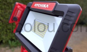 Projecteur LED chantier sur Trépieds 2 x 60W HYCHIKA lumiere