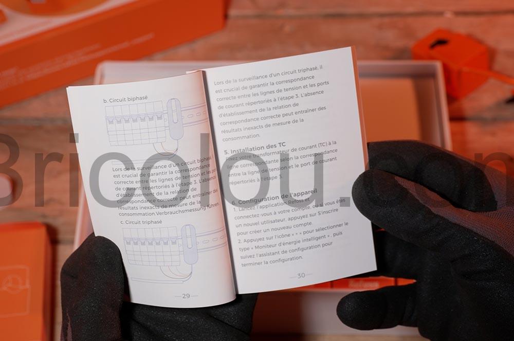 Refoss EM06 Compteur Energie Electrique Connecte Wi Fi 3 Phases 6 Canaux de Mesure manuel Refoss EM06 Compteur Énergie Électrique Connecté Wi-Fi 3 Phases 6 Canaux de Mesure manuel