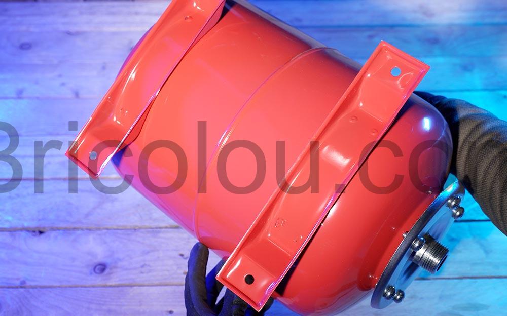 WilTec 24 Litres vase ballon dexpansion pour pompe dessous WilTec 24 Litres vase ballon d'expansion pour pompe dessous